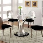 Valo Dining Table