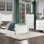 Lycoris 4 Pc Full Bedroom Set
