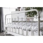 Iria Bed - Image 4