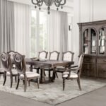 Seven Oaks Dining Table