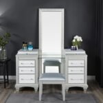 Galea Vanity w Stool