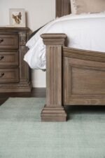 Seven Oaks 4 Pc Queen Bedroom Set - Image 3