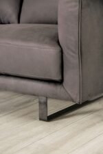 Mezzanotte Loveseat - Image 2