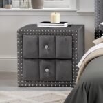 Farese Queen Bed w 2 Nightstands - Image 2